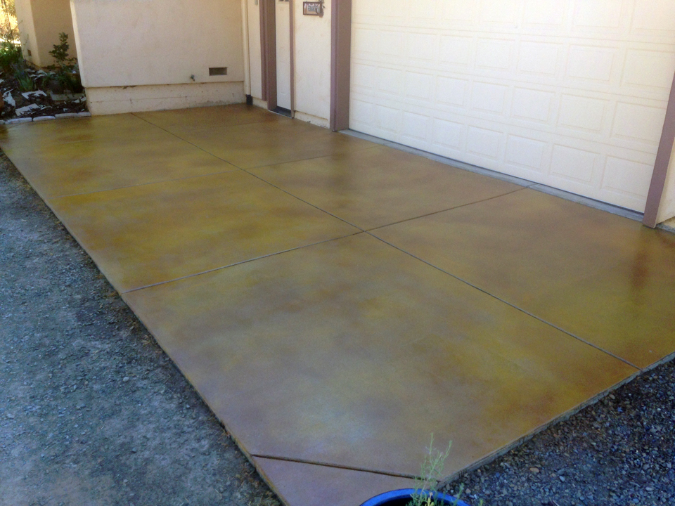 Driveway Concrete Staining - After